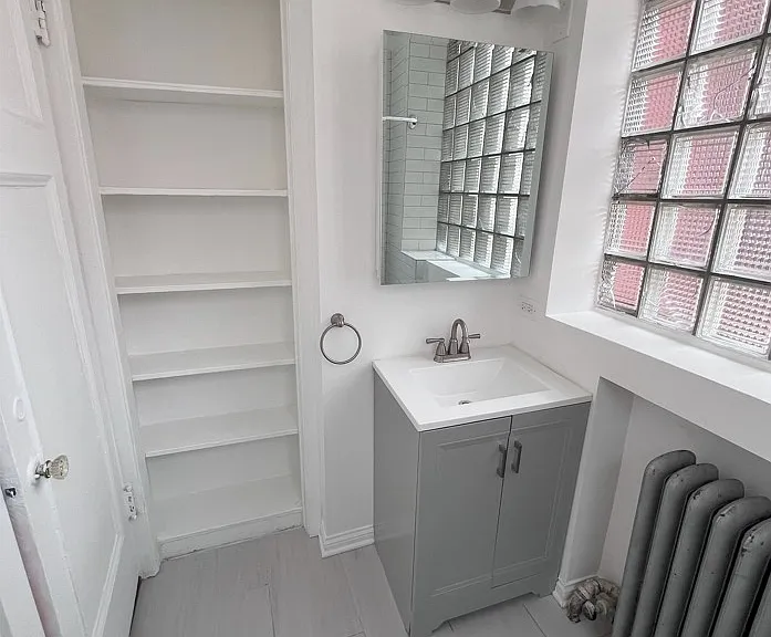 3030 N. Sheridan Road — Photo 35