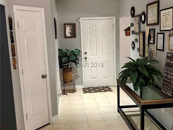 3rd image of 5228 Red Vine St