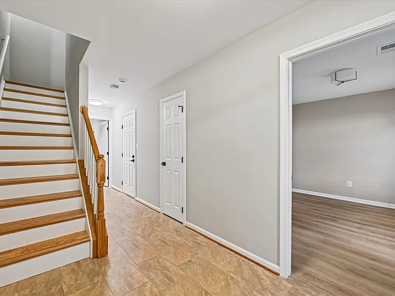 6153 Les Dorson Ln — Photo 30