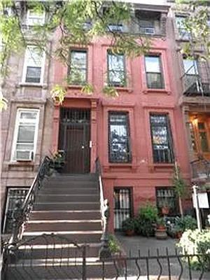 Sold by R New York | media 1
