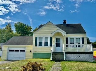 29 Russell Ave, Wynantskill, NY 12198