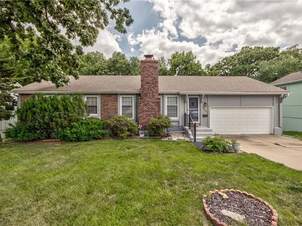 10101 W 67th St, Merriam, KS 66203
