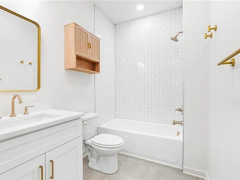 128 Hilltop Dr SW #A — Photo 11