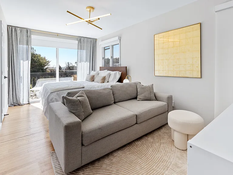 303 Montauk Hwy — Photo 17