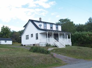 273 Ledgedale Rd, Lake Ariel, PA 18436