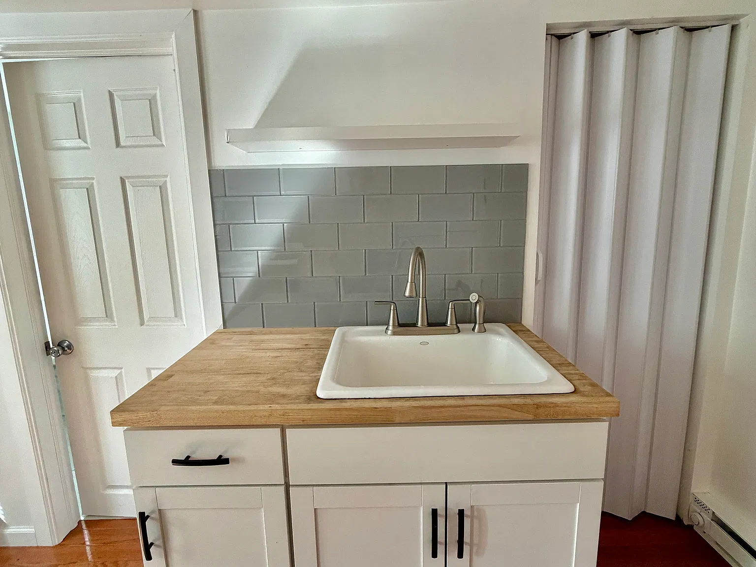 2 bed, 1000 sqft, $1,995 — Photo 4