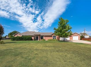 5061 Hidden Lake Trl, Midlothian, TX 76065