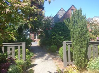 3015 29th Ave W, Seattle, WA 98199