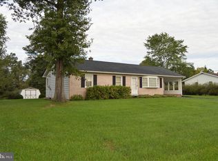 725 Herrs Ridge Rd, Gettysburg, PA 17325