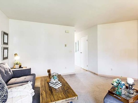 4th image of 5300 Harbour Pointe Blvd Unit 304M