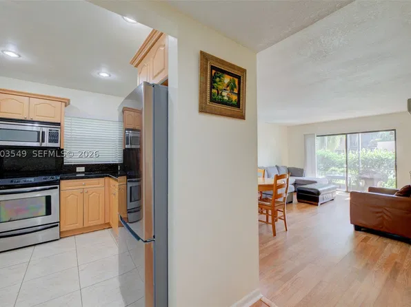 8901 N New River Canal Rd APT 4W, Fort Lauderdale, FL 33324