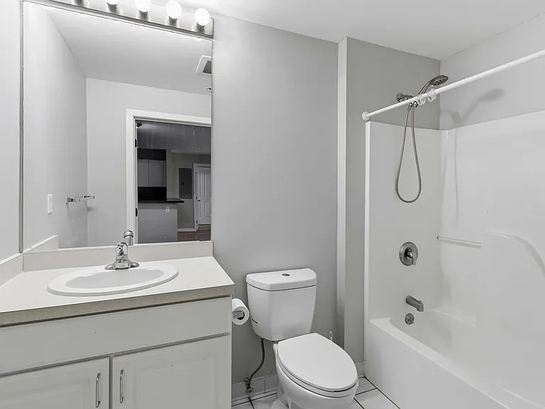 30 Franklin St #116 — Photo 20