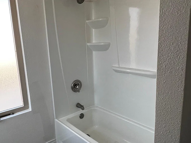 1380 E Washington Ave #40 — Photo 9