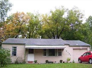 2131 SW Seabrook Ave, Topeka, KS 66614