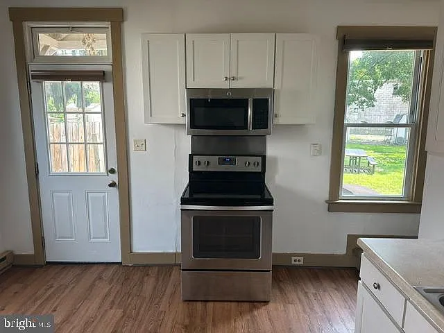 317 N State St — Photo 4