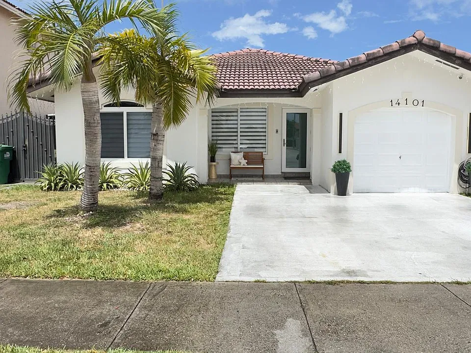 14101 SW 145th Pl