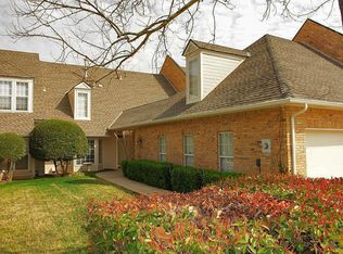 705 Inverary Dr, Edmond, OK 73025