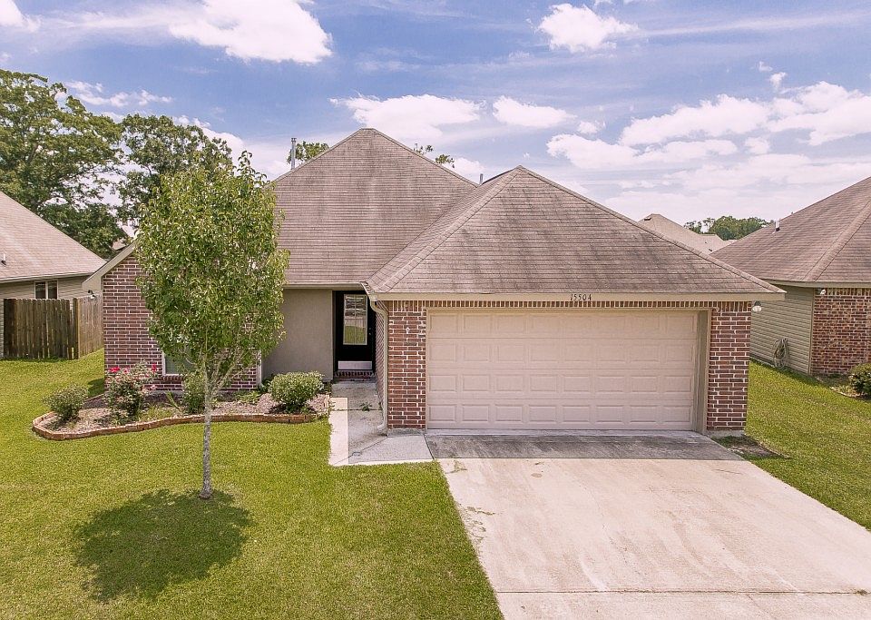 1st image of 15504 Oakstone Dr