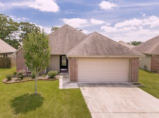 15504 Oakstone Dr, Prairieville, LA 70769