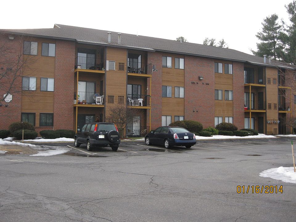 1st image of 1131 Blackstone Dr