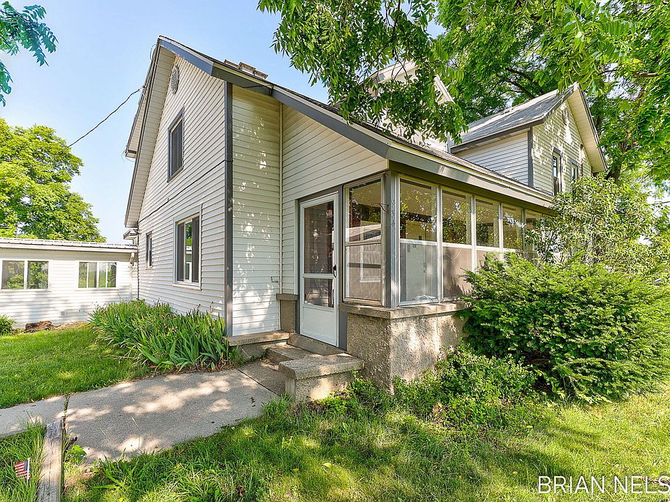 1st image of 9341 48th Ave