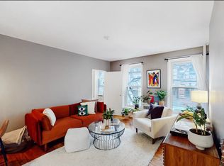 220 W 16th St APT 22, New York, NY 10011