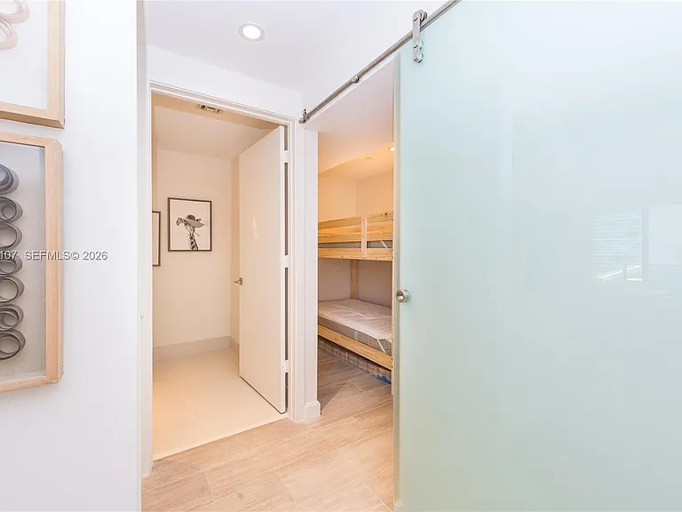 55 SW 9th St #1010 — Photo 15