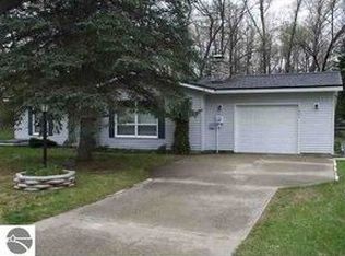 1805 Grouse Ln, Saint Helen, MI 48656