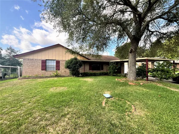 493 Nila Sue Dr, New Llano, LA 71461