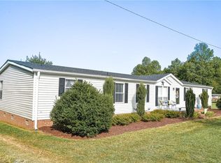 4537 Spoon Loop Rd, Liberty, NC 27298
