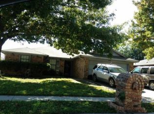 1001 Green Ridge Ter, Saginaw, TX 76179