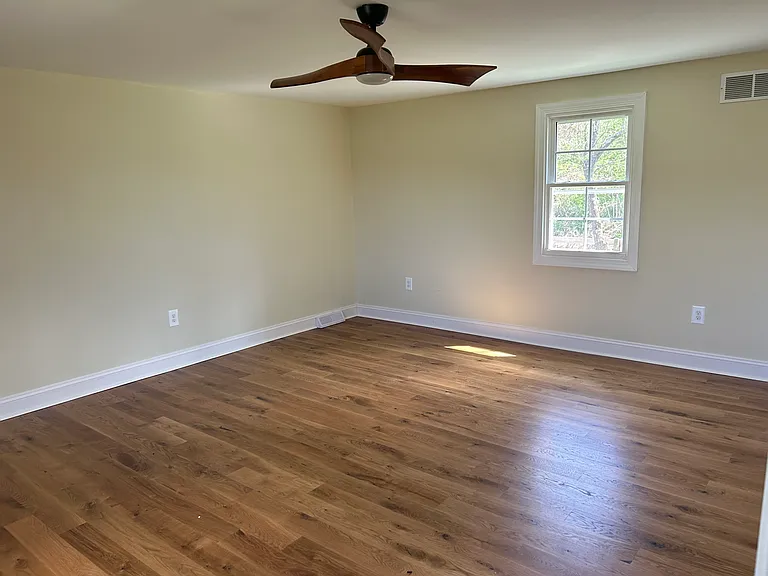 1806 Nobles Mill Rd — Photo 8
