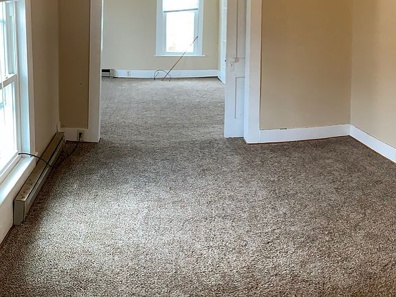 5th image of 421 N Dewey St #2
