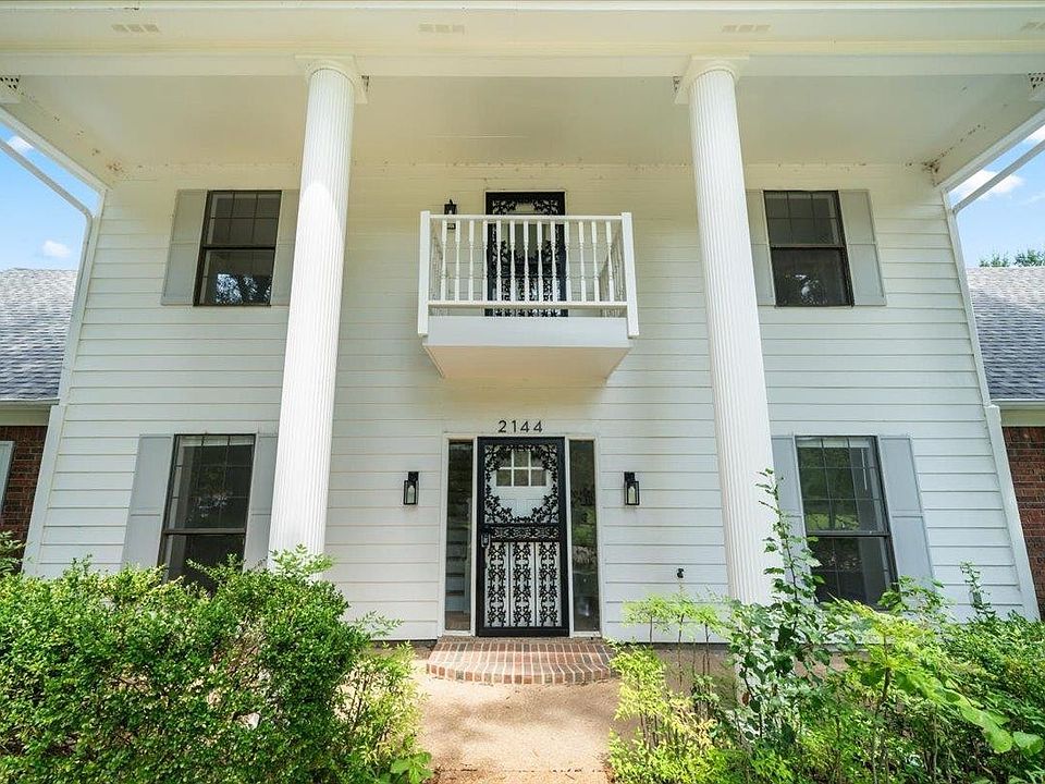 1st image of 2144 Brackenbury Ln
