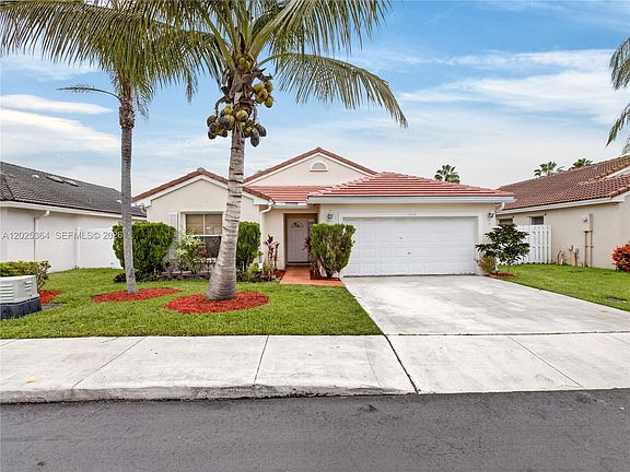 2nd image of 16543 NW 5th Ct