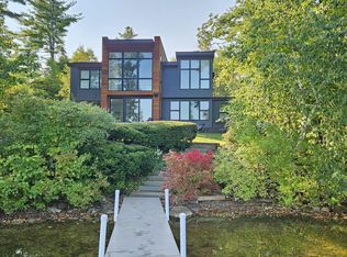 25 Mahkeenac Ter, Stockbridge, MA 01262