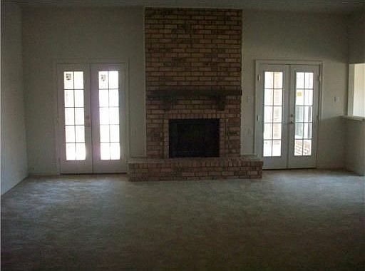 3rd image of 7001 Camberley Dr
