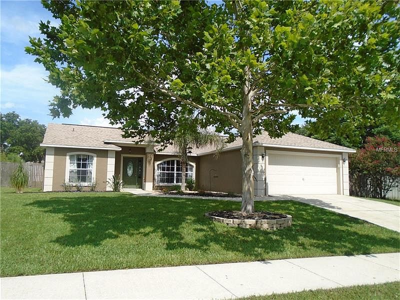2nd image of 1114 Arbor Hill Cir