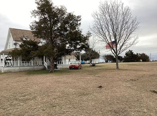 526 County Road 3202, Campbell, TX 75422
