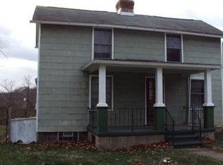 2 Taylor Ave, Clarksville, PA 15322