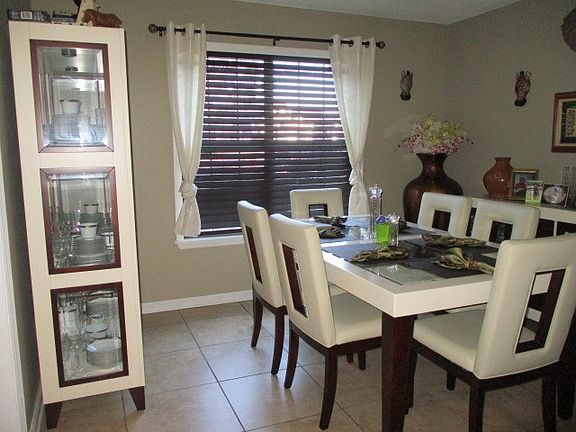 5th image of 3012 Ainsley Ct