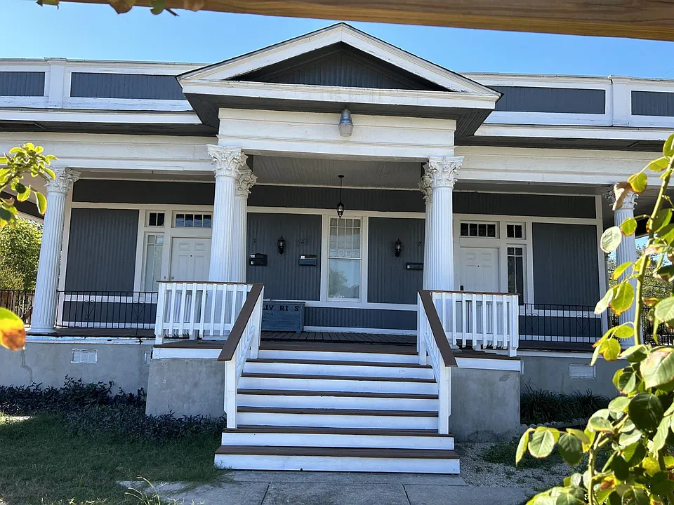 244 Princeton Ave #3