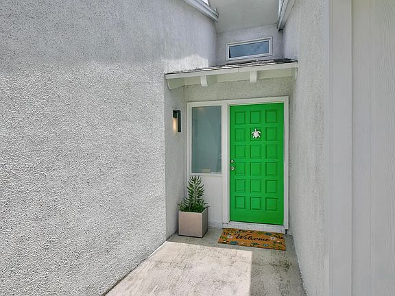 3rd image of 1869 Sea Oats Dr