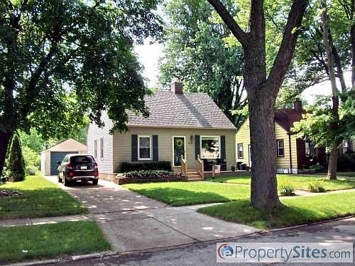 1st image of 2359 Bacon Ave