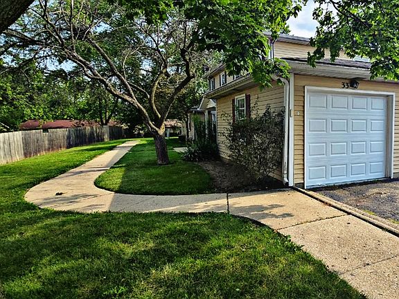 4th image of 33 Wildwood Ln #G
