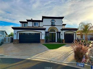 29061 Lupin Pl, Canyon Lake, CA 92587