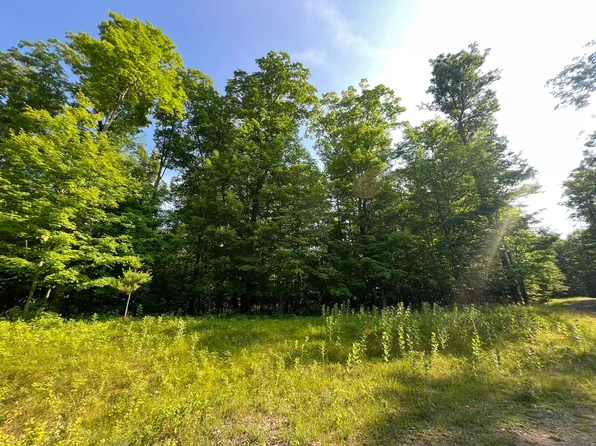 Anders Ln, Crystal Falls, MI 49920