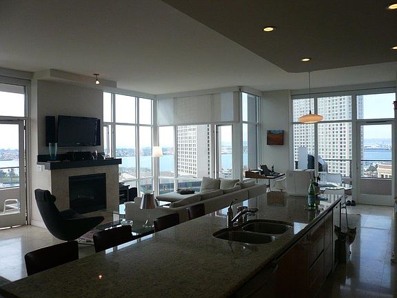 5th image of 550 Front St Unit 1408