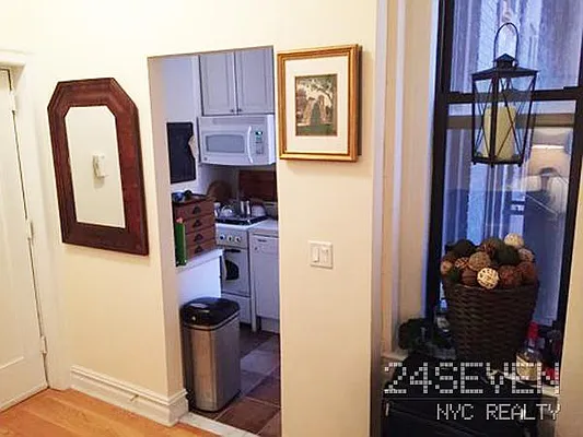 Rented by 24 7 NYC Realty Inc. | media 18