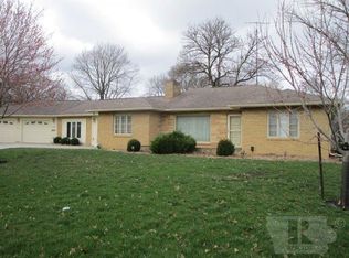 512 6th St N, Humboldt, IA 50548